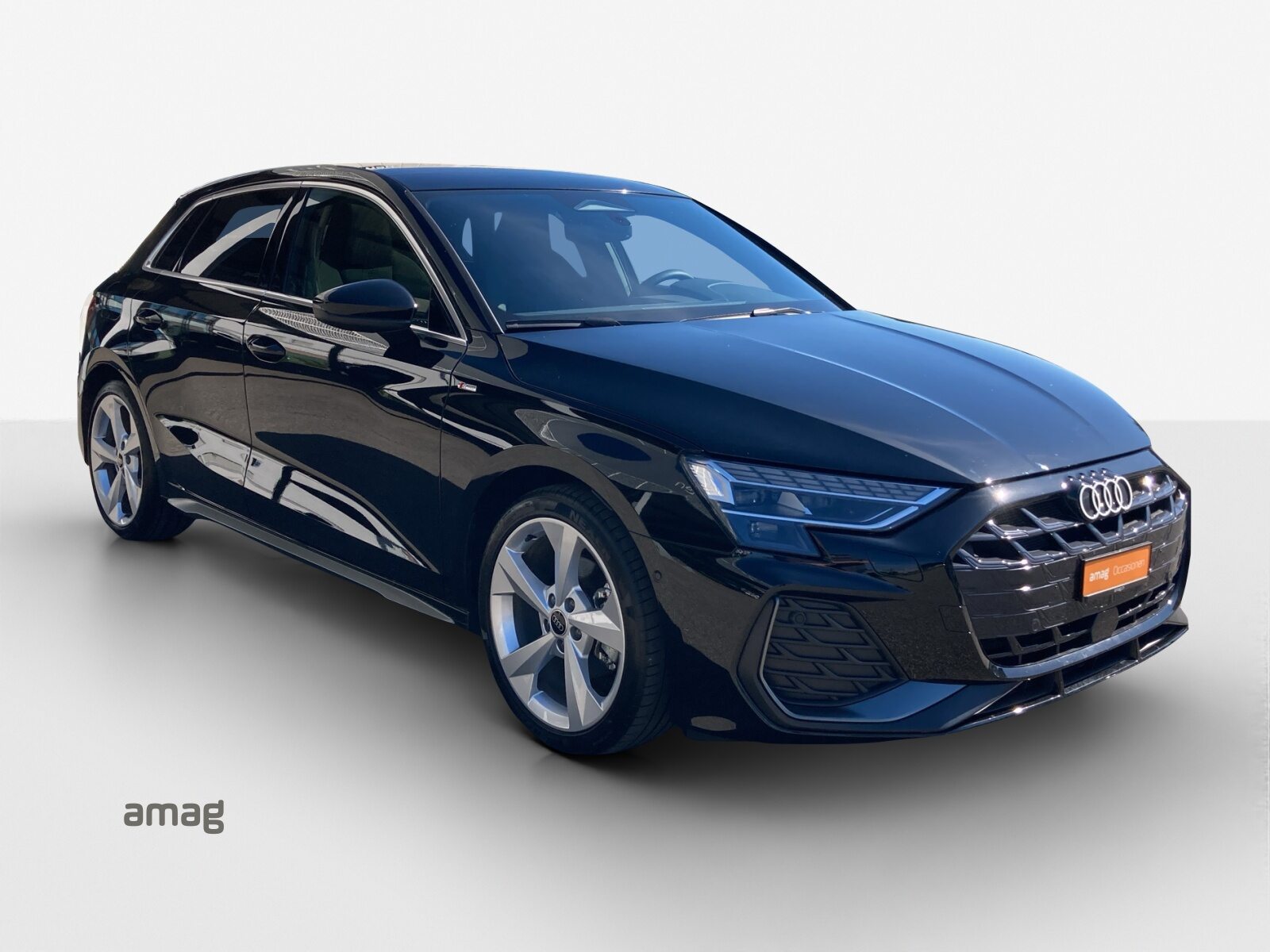 AUDI A3 Sportback TFSI 110 kW S line, Benzin, Occasion / Gebraucht, Automatik - 6