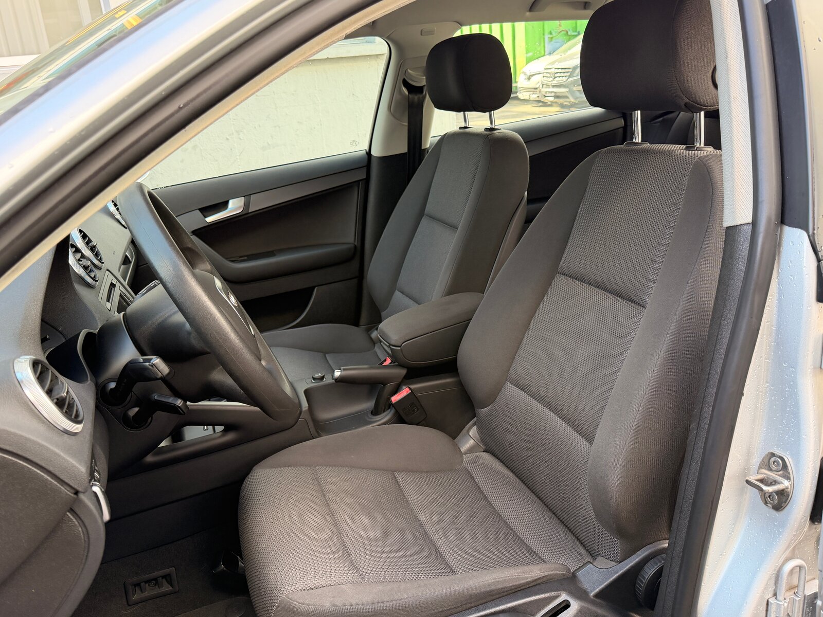 AUDI A3 Sportback 1.8 TFSI Ambition S-tronic, Benzin, Occasion / Gebraucht, Automatik - 7