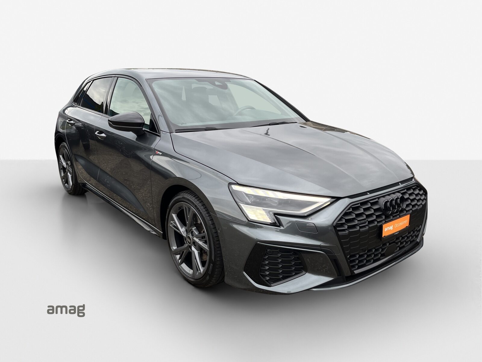 AUDI A3 Sportback 40 TFSI S line, Benzin, Occasion / Gebraucht, Automatik - 6