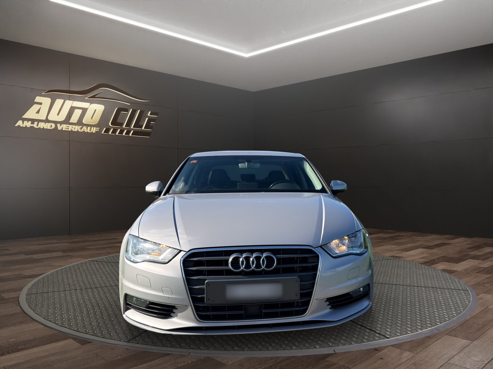 AUDI A3 Limousine 2.0 TDI Attraction, Diesel, Second hand / Used, Manual - 2