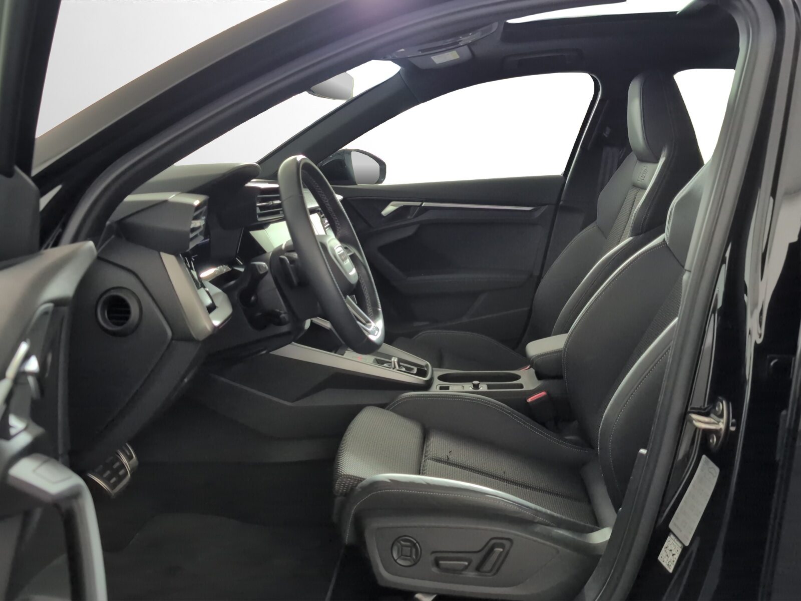 AUDI A3 Sportback 40 TFSI S line, Benzina, Occasioni / Usate, Automatico - 6