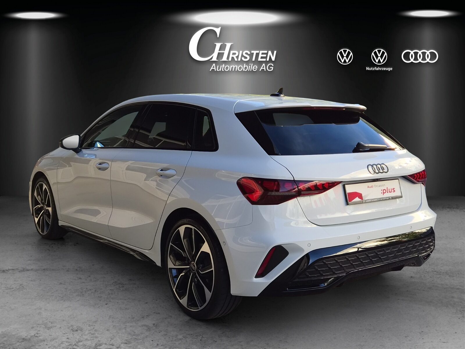 AUDI A3 Sportback 35 TFSI S line Attraction, Benzin, Occasion / Gebraucht, Automatik - 4