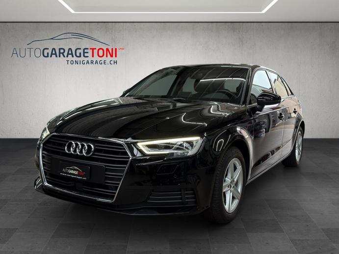 AUDI A3 Sportback 35 TFSI, Benzin, Occasion / Gebraucht, Handschaltung