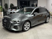 AUDI A3 Sportback 35 TFSI S line Attraction S-tronic, Petrol, Second hand / Used, Automatic - 4