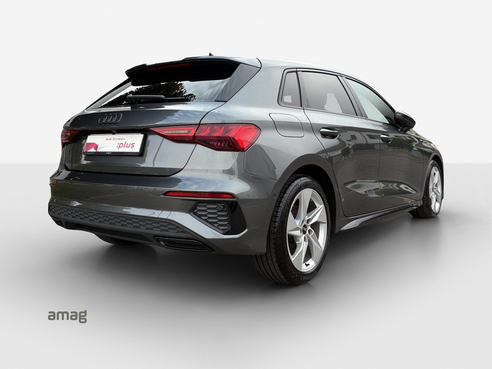 AUDI A3 Sportback 35 TFSI S line Attraction, Benzin, Occasion / Gebraucht, Automatik - 5