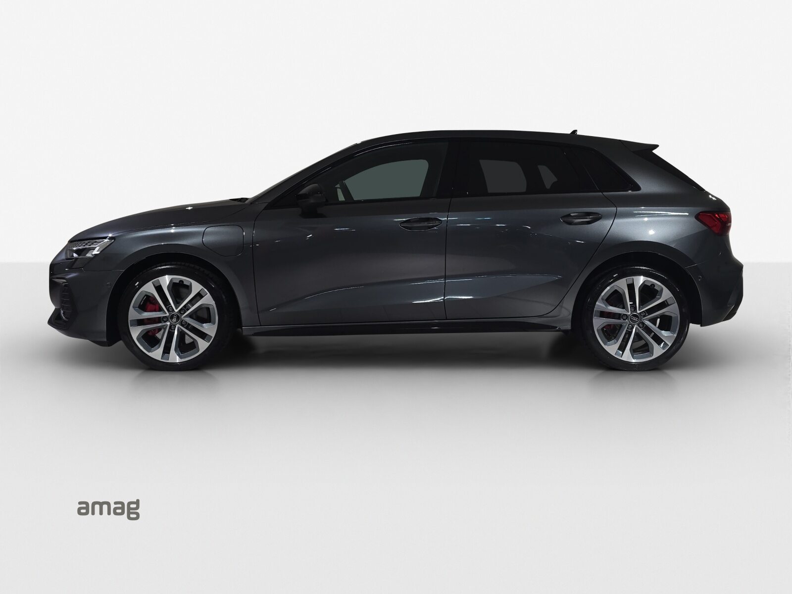 AUDI A3 SB 45 TFSI e S line, Hybride Intégral Essence/Électricité, Occasion / Utilisé, Automatique - 2