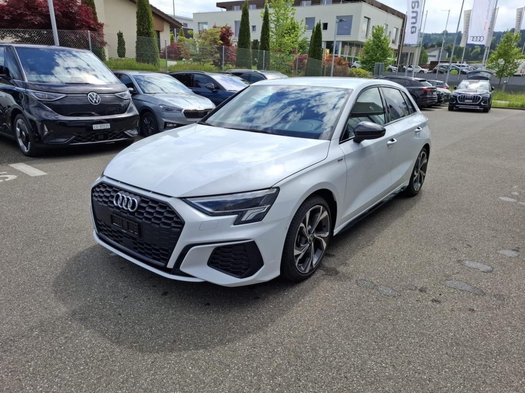 AUDI A3 1.5 35 TFSI S Line Attraction S-Tronic