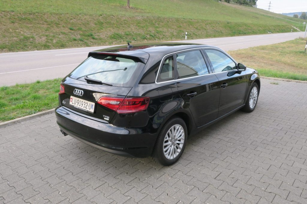 AUDI 1.4 T FSI 150PS ultra Ambiente S-Tr, Essence, Occasion / Utilisé, Automatique - 2