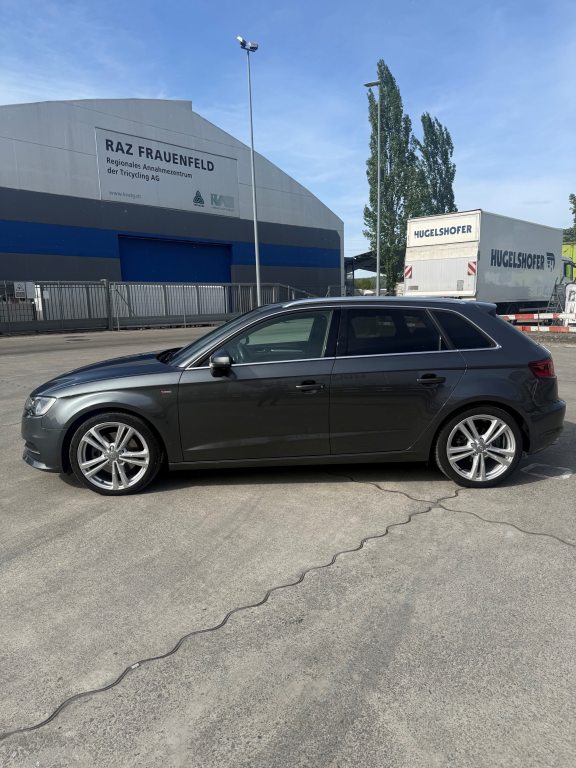 AUDI A3 2.0 TDI 184 Ambiente qu. S-Tr., Diesel, Second hand / Used, Automatic - 4