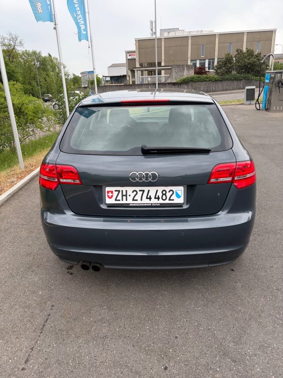 AUDI A3 1.8 T FSI Snow quattro, Petrol, Second hand / Used, Manual - 4