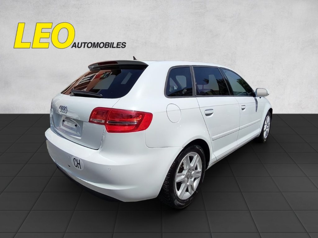 AUDI A3 Sportback 2.0 TDI Ambition S-tronic, Diesel, Occasion / Utilisé, Automatique - 4