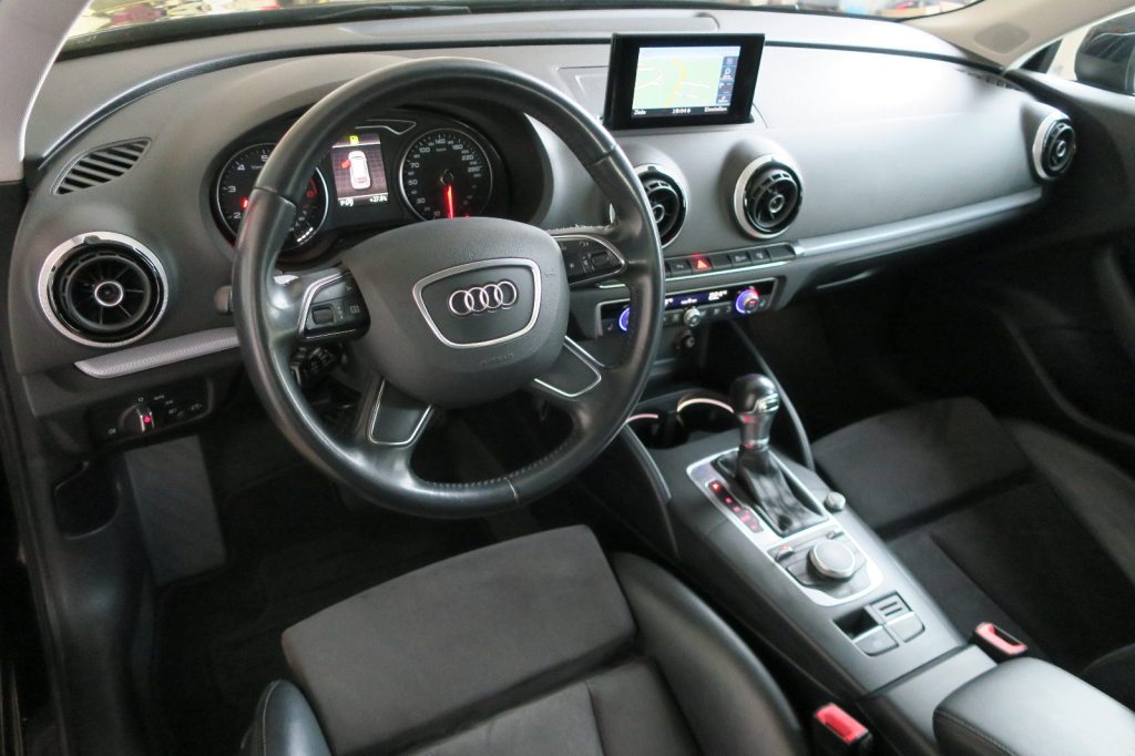 AUDI 1.4 T FSI 150PS ultra Ambiente S-Tr, Essence, Occasion / Utilisé, Automatique - 6