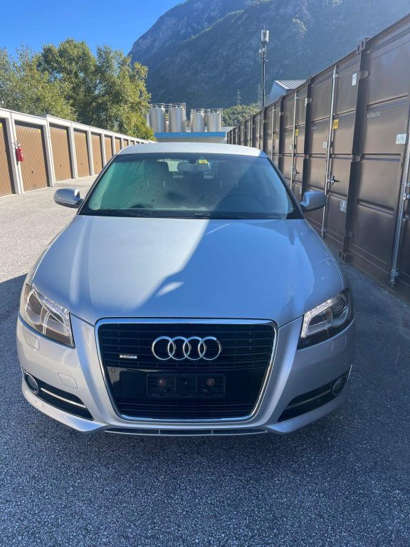 AUDI A3 2.0 16V T FSI quattro S-Tr, Petrol, Second hand / Used, Automatic - 2
