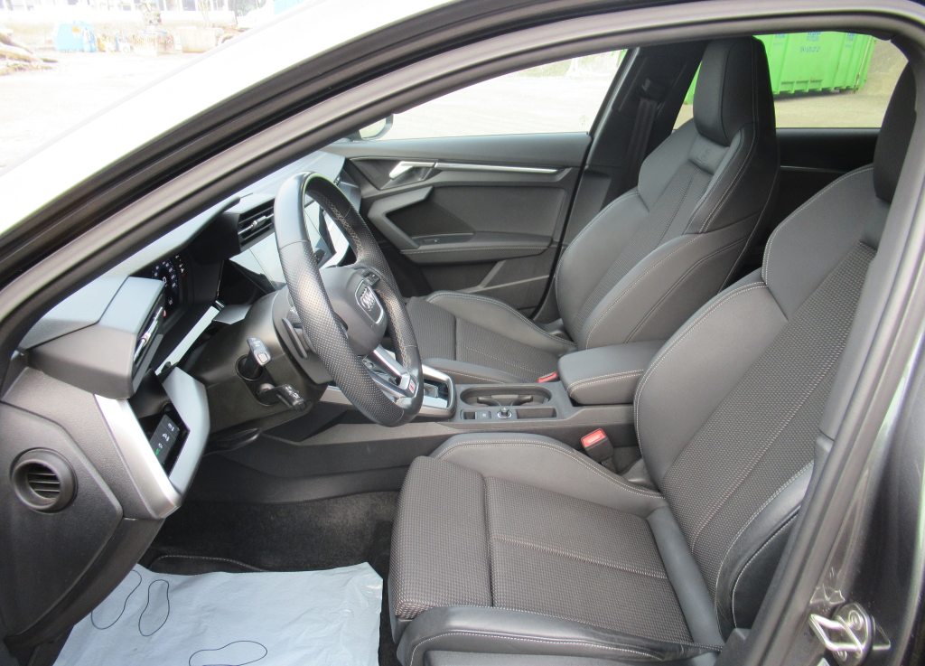 AUDI A3 2.0 40 TFSI S Line quattro S-Tronic, Essence, Occasion / Utilisé, Automatique - 7