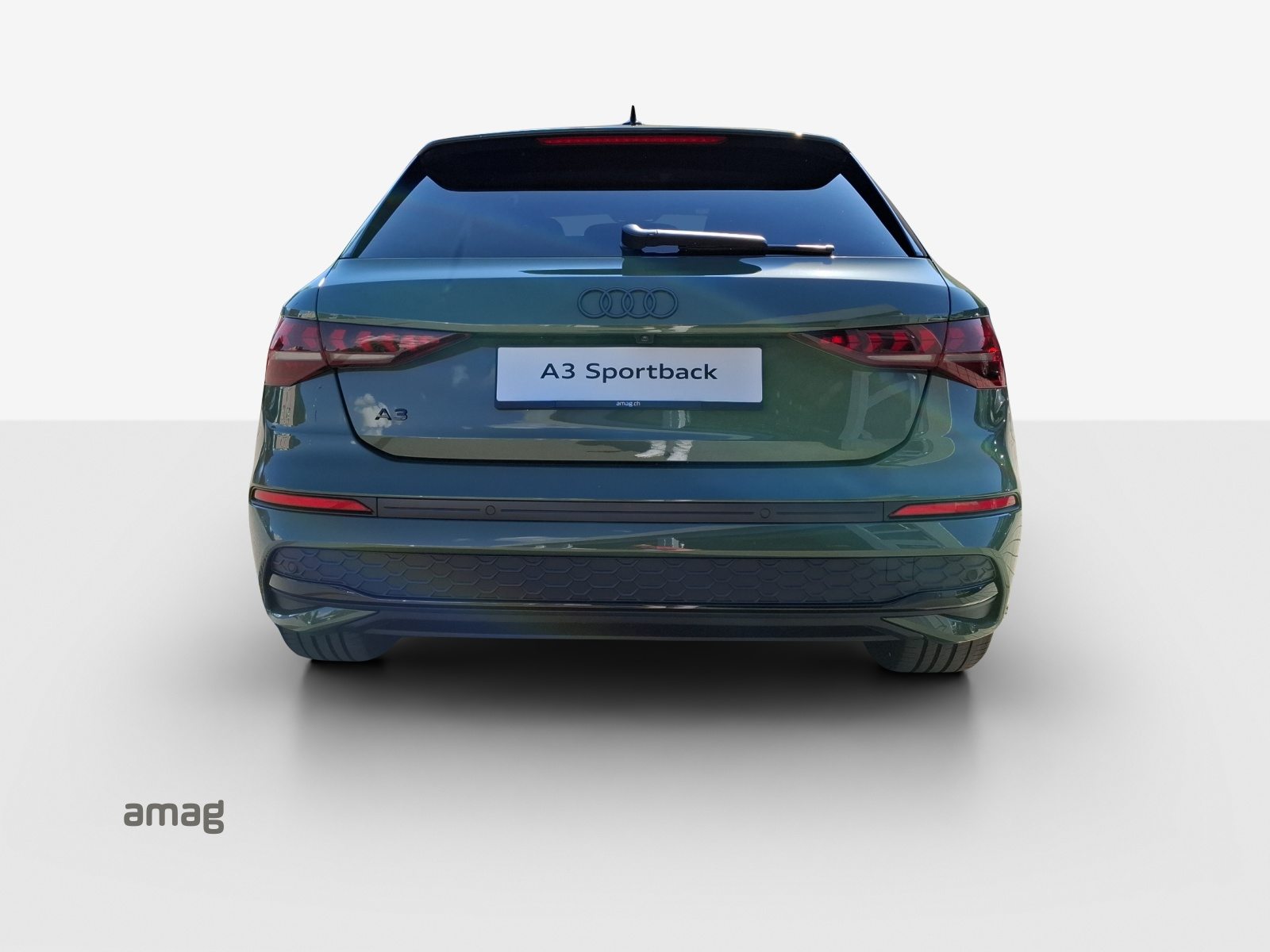 AUDI A3 Sportback 40 TFSI e advanced Attraction, Full-Hybrid Petrol/Electric, Ex-demonstrator, Automatic - 4