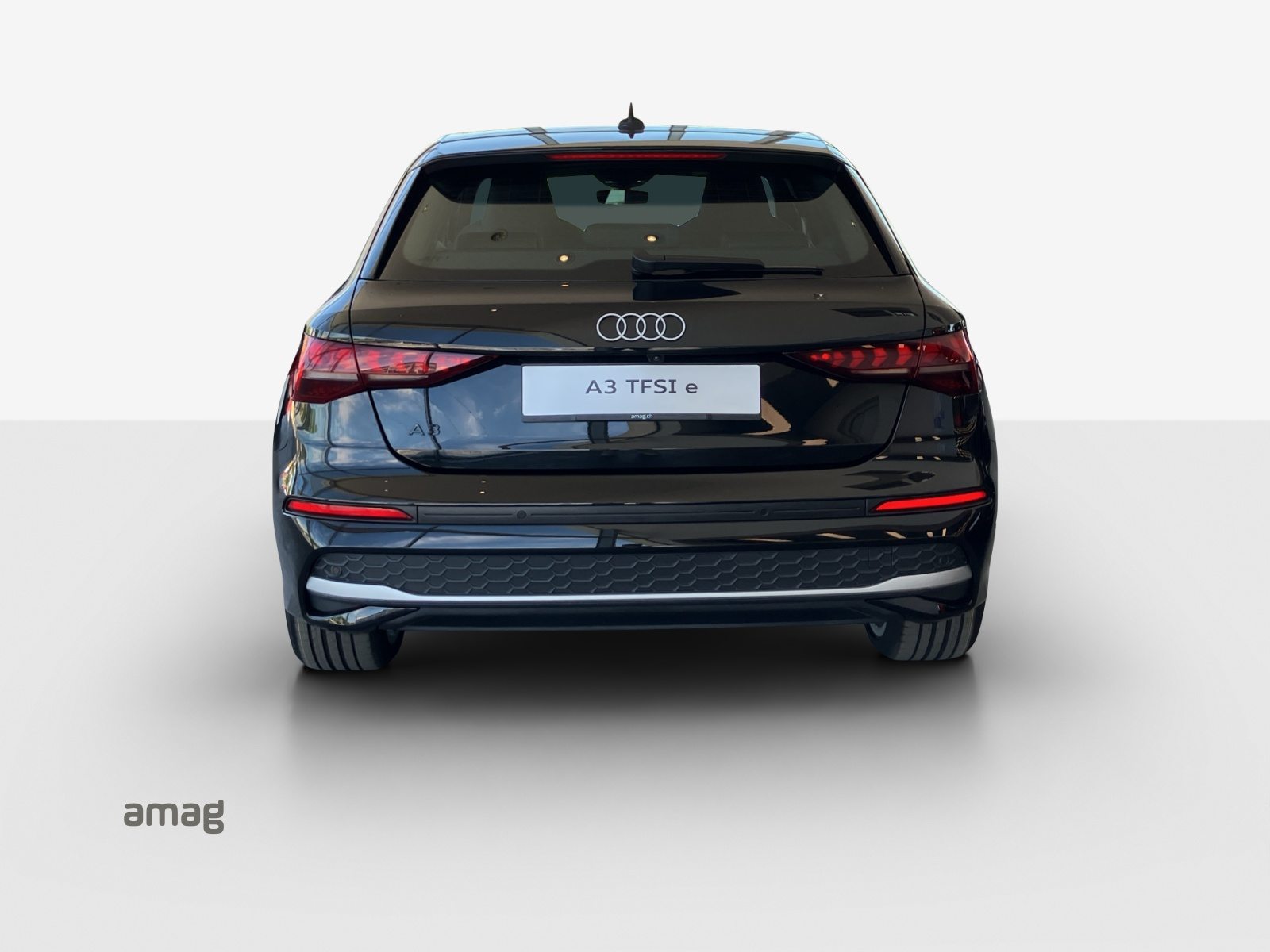 AUDI A3 Sportback TFSI e 150 kW Attraction, Hybride Integrale Benzina/Elettrica, Auto dimostrativa, Automatico - 4