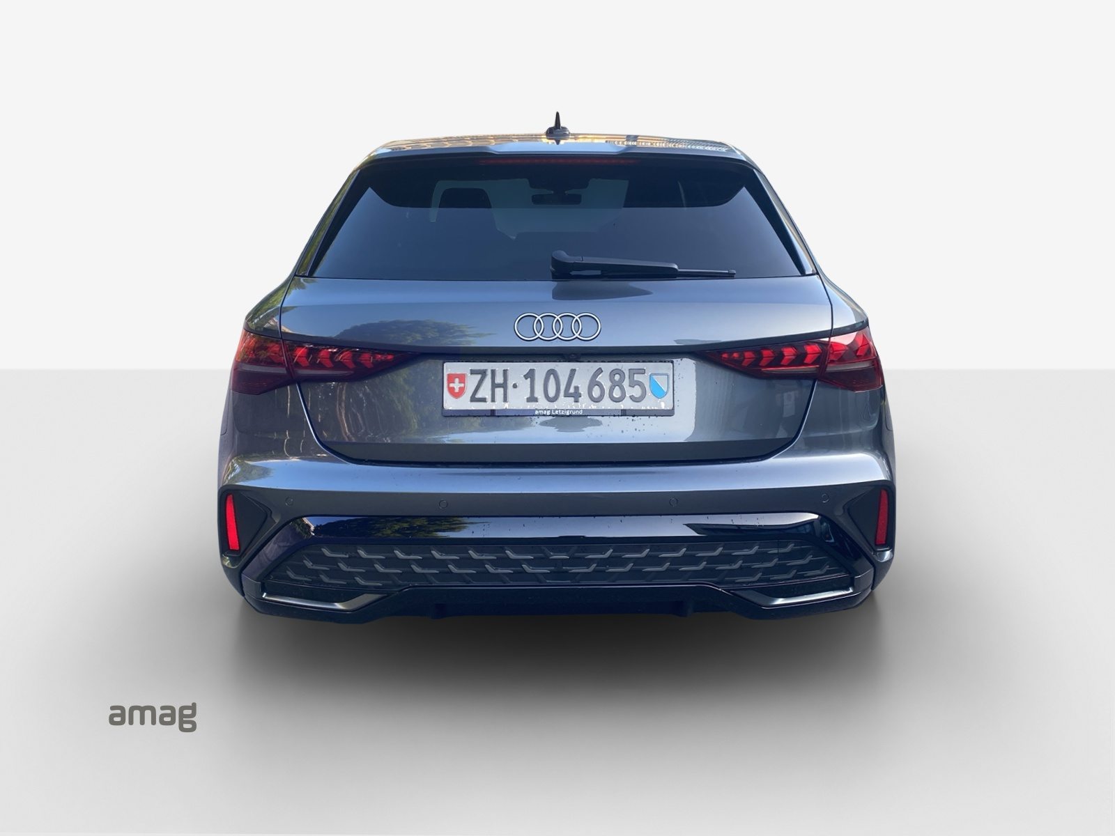AUDI A3 Sportback TFSI 110 kW S line Attraction, Essence, Voiture de démonstration, Automatique - 4