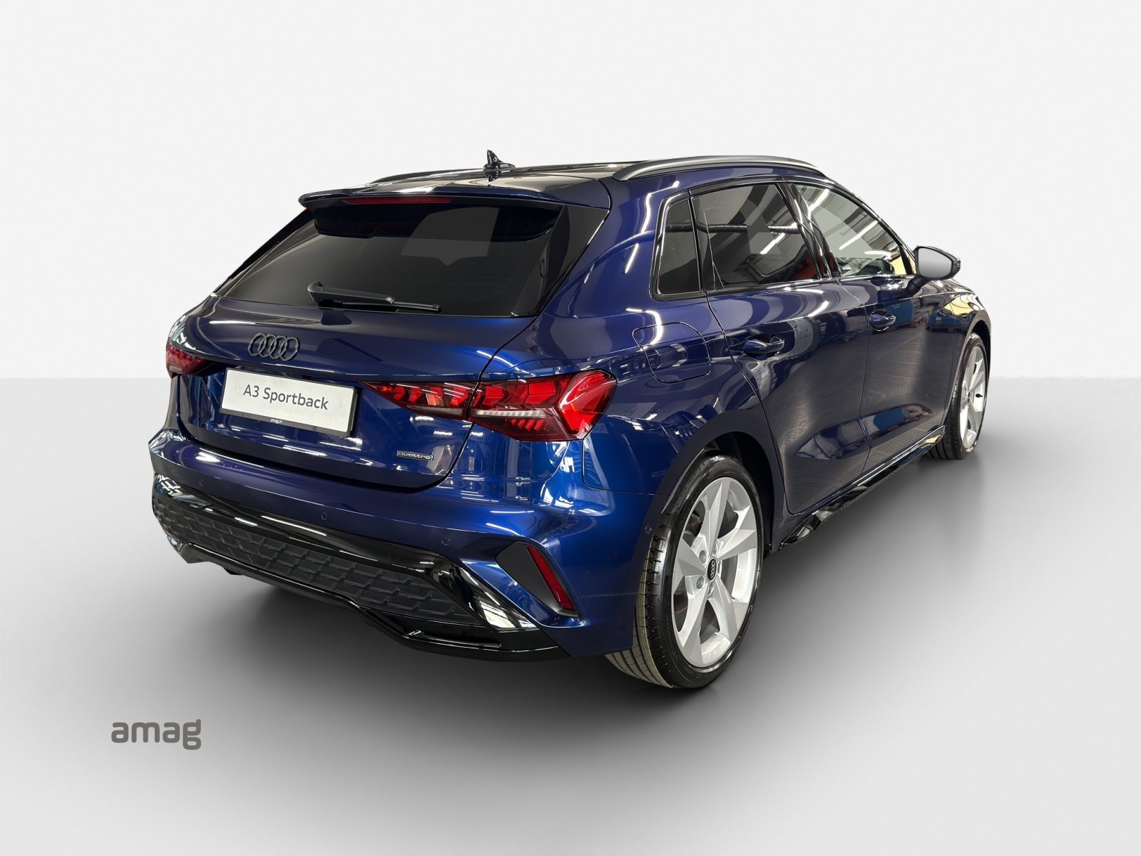 AUDI A3 Sportback 40 TFSI S line, Benzin, Vorführwagen, Automatik - 5