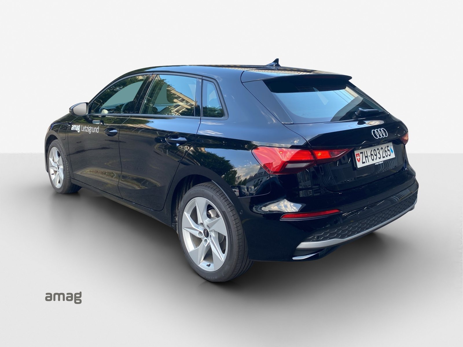 AUDI A3 Sportback 40 TFSI e advanced, Full-Hybrid Petrol/Electric, Ex-demonstrator, Automatic - 3
