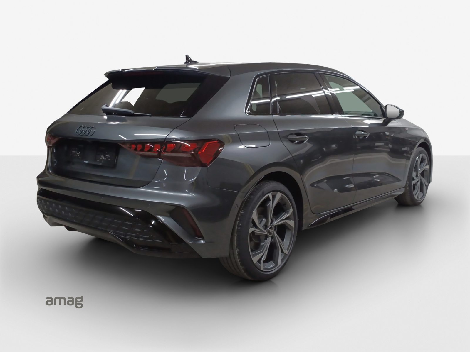 AUDI A3 Sportback TFSI 110 kW S line Attraction, Petrol, Ex-demonstrator, Automatic - 5
