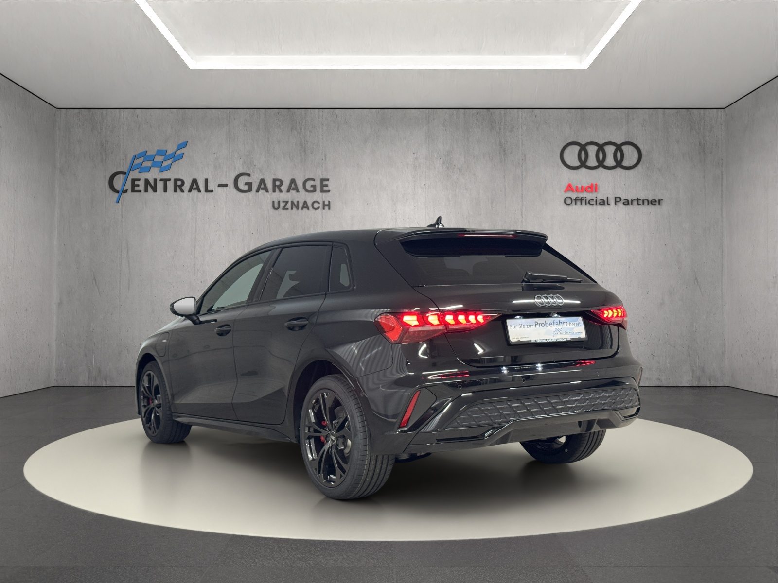 AUDI A3 Sportback TFSI e 200 kW S line Attraction, Voll-Hybrid Benzin/Elektro, Vorführwagen, Automatik - 3