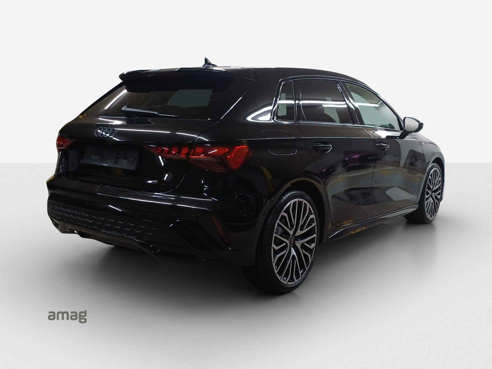 AUDI A3 Sportback TFSI 110 kW S line Attraction, Essence, Voiture de démonstration, Automatique - 5