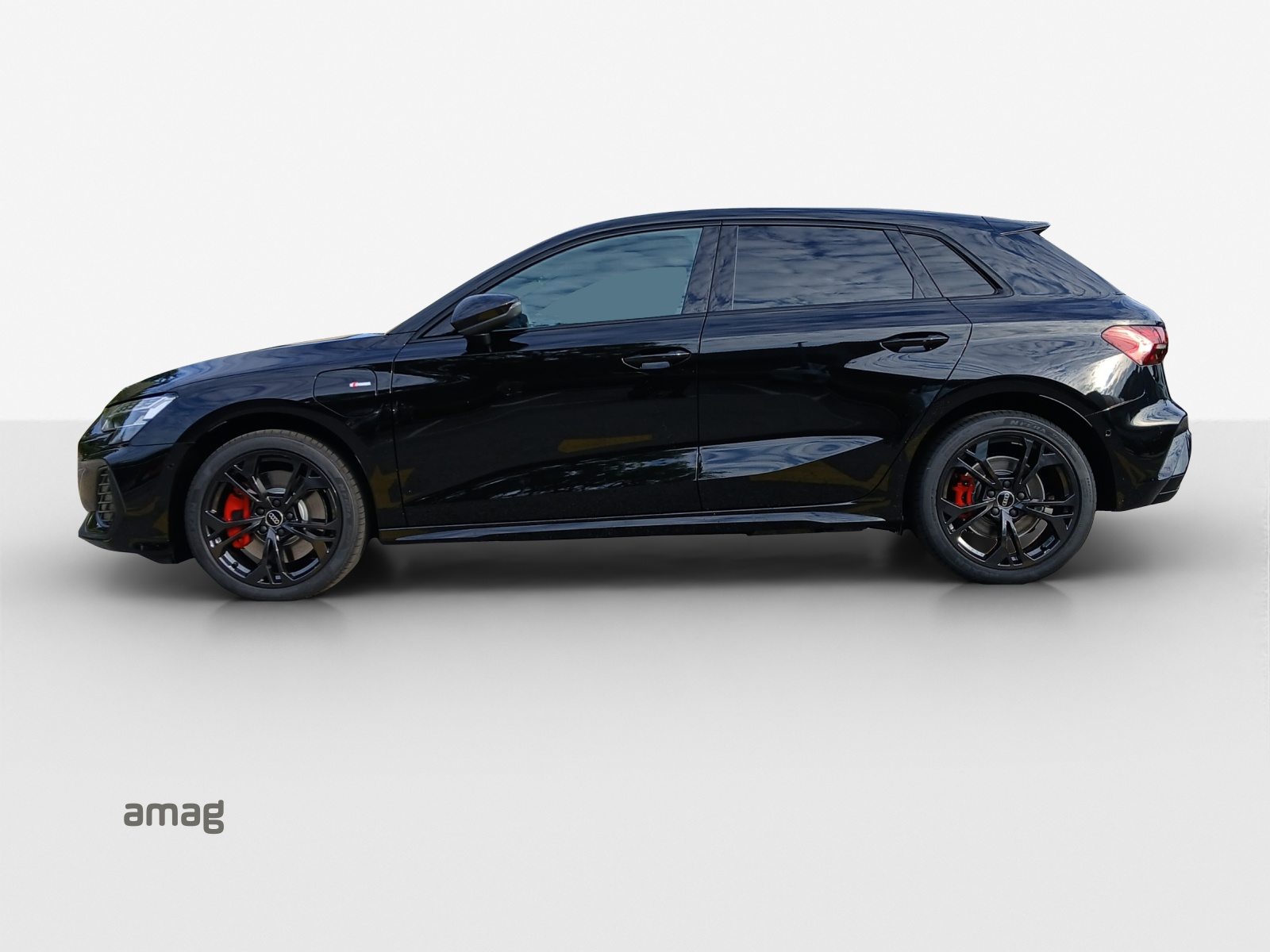AUDI A3 Sportback TFSI e 200 kW S line Attraction, Full-Hybrid Petrol/Electric, Ex-demonstrator, Automatic - 3