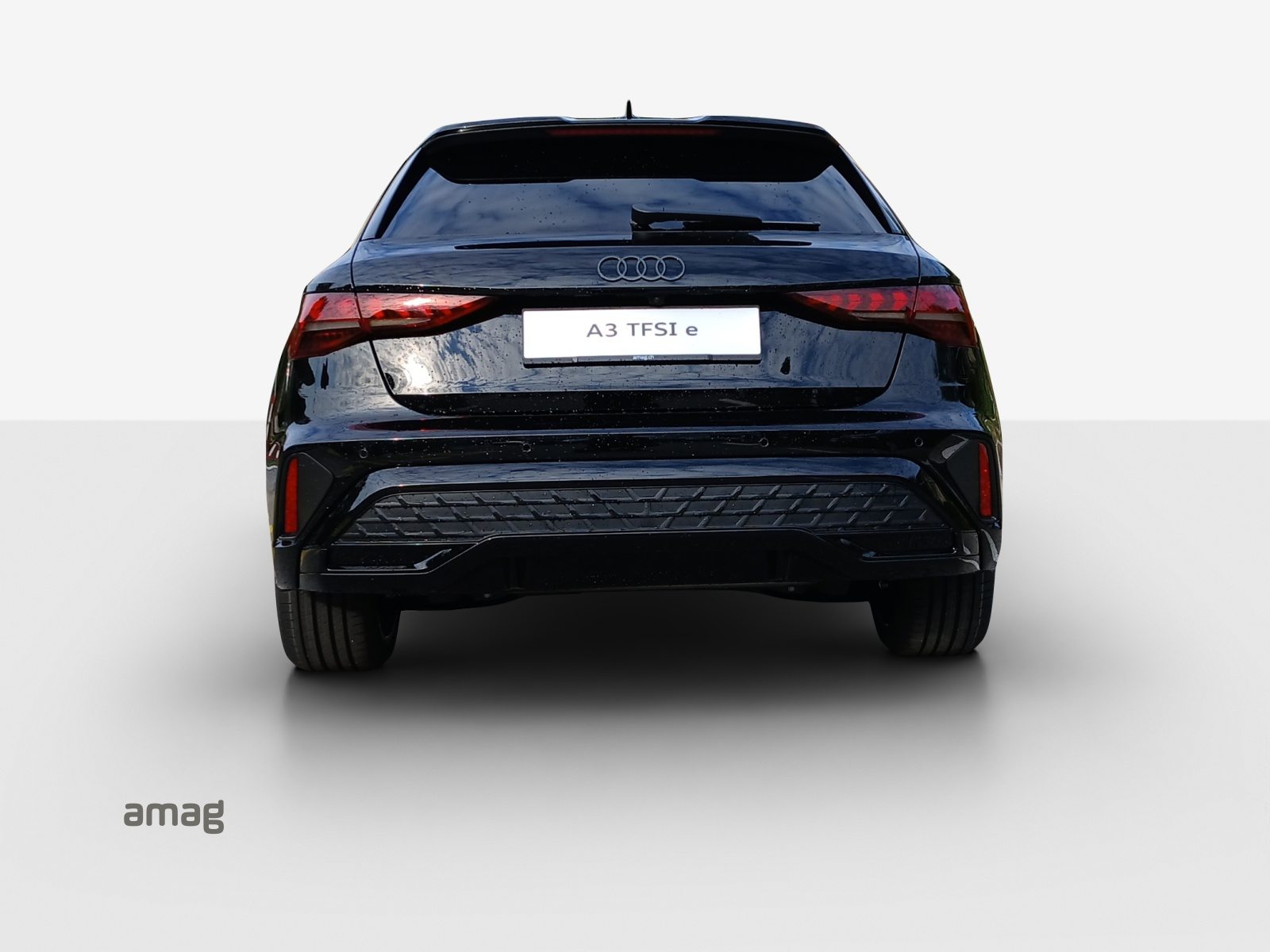AUDI A3 Sportback TFSI e 200 kW S line Attraction, Full-Hybrid Petrol/Electric, Ex-demonstrator, Automatic - 5