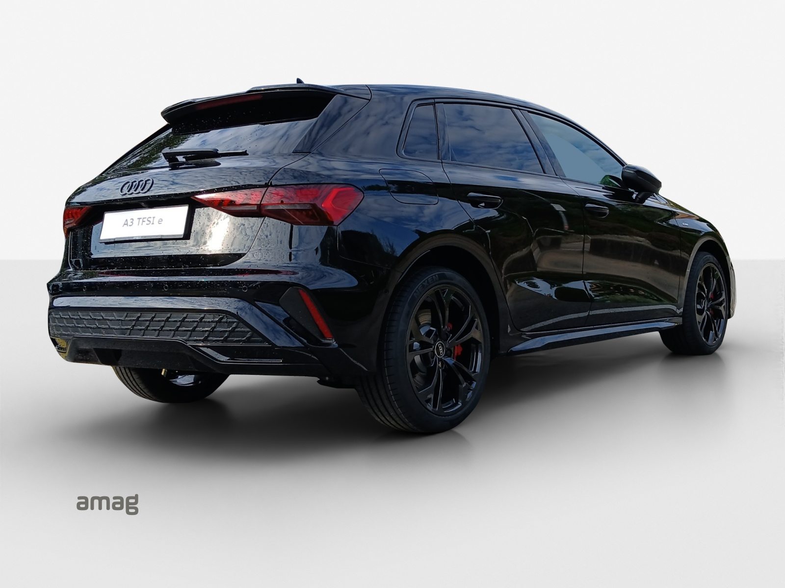 AUDI A3 Sportback TFSI e 200 kW S line Attraction, Full-Hybrid Petrol/Electric, Ex-demonstrator, Automatic - 6
