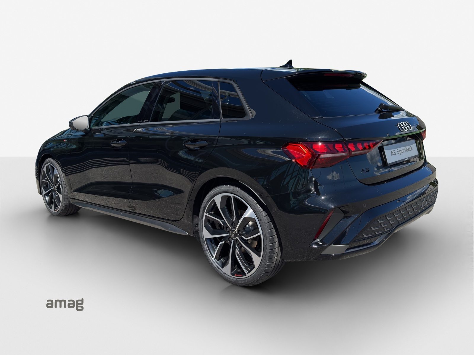 AUDI A3 Sportback TFSI 110 kW S line Attraction, Benzina, Auto dimostrativa, Automatico - 3