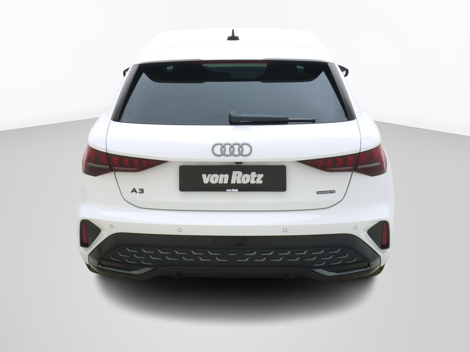 AUDI A3 Sportback 2.0 40 TFSI S Line quattro S-Tronic, Mild-Hybrid Petrol/Electric, Ex-demonstrator, Automatic - 3