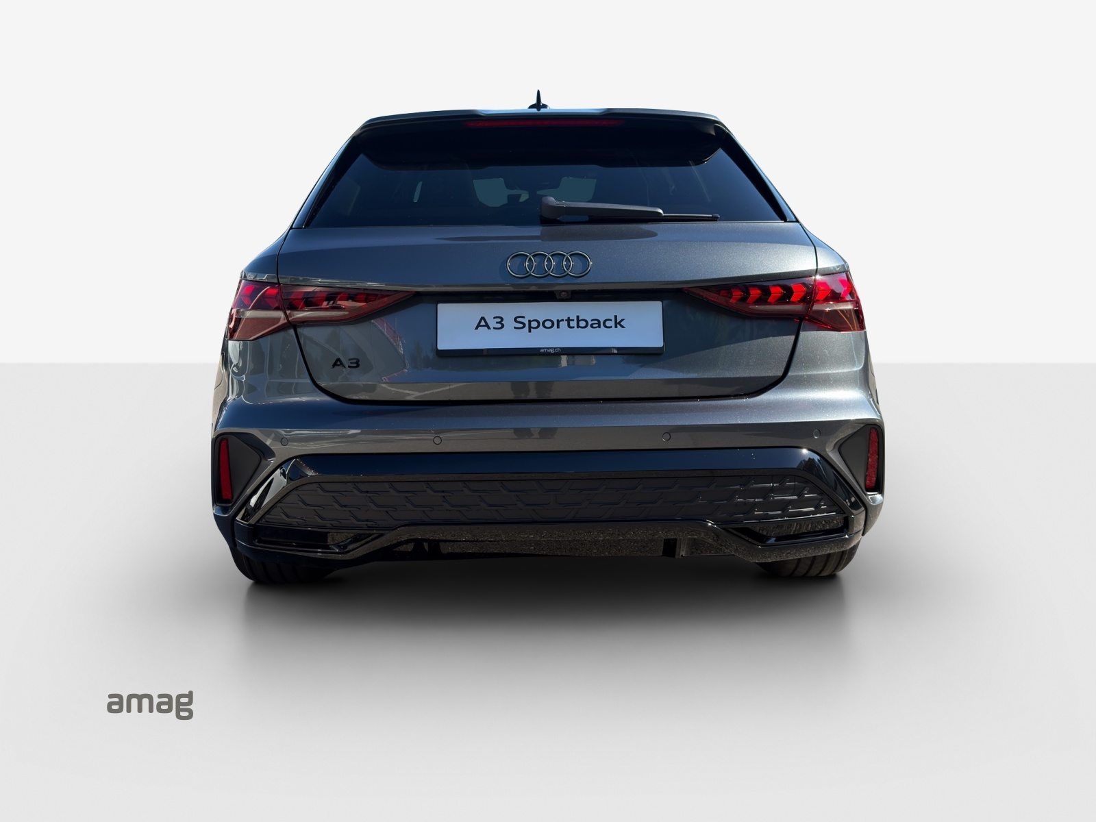 AUDI A3 Sportback TFSI 110 kW S line Attraction, Benzin, Vorführwagen, Automatik - 4