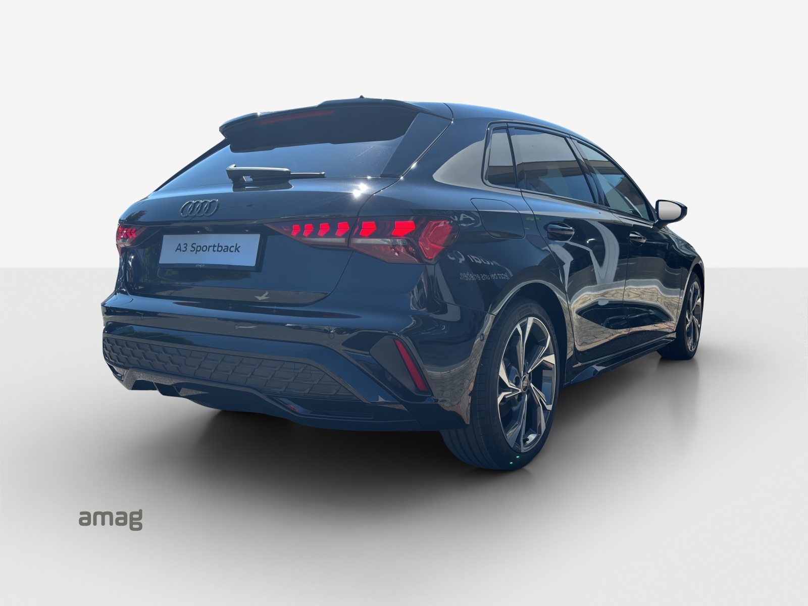AUDI A3 Sportback TFSI 110 kW S line Attraction, Benzina, Auto dimostrativa, Automatico - 5