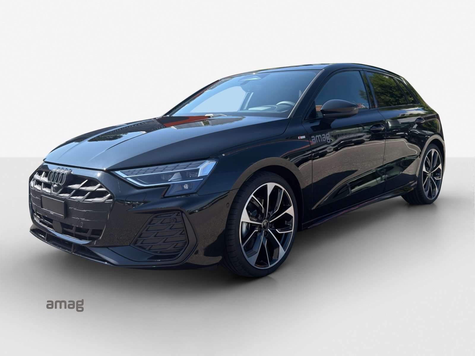 AUDI A3 Sportback TFSI 110 kW S line, Benzin, Vorführwagen, Automatik