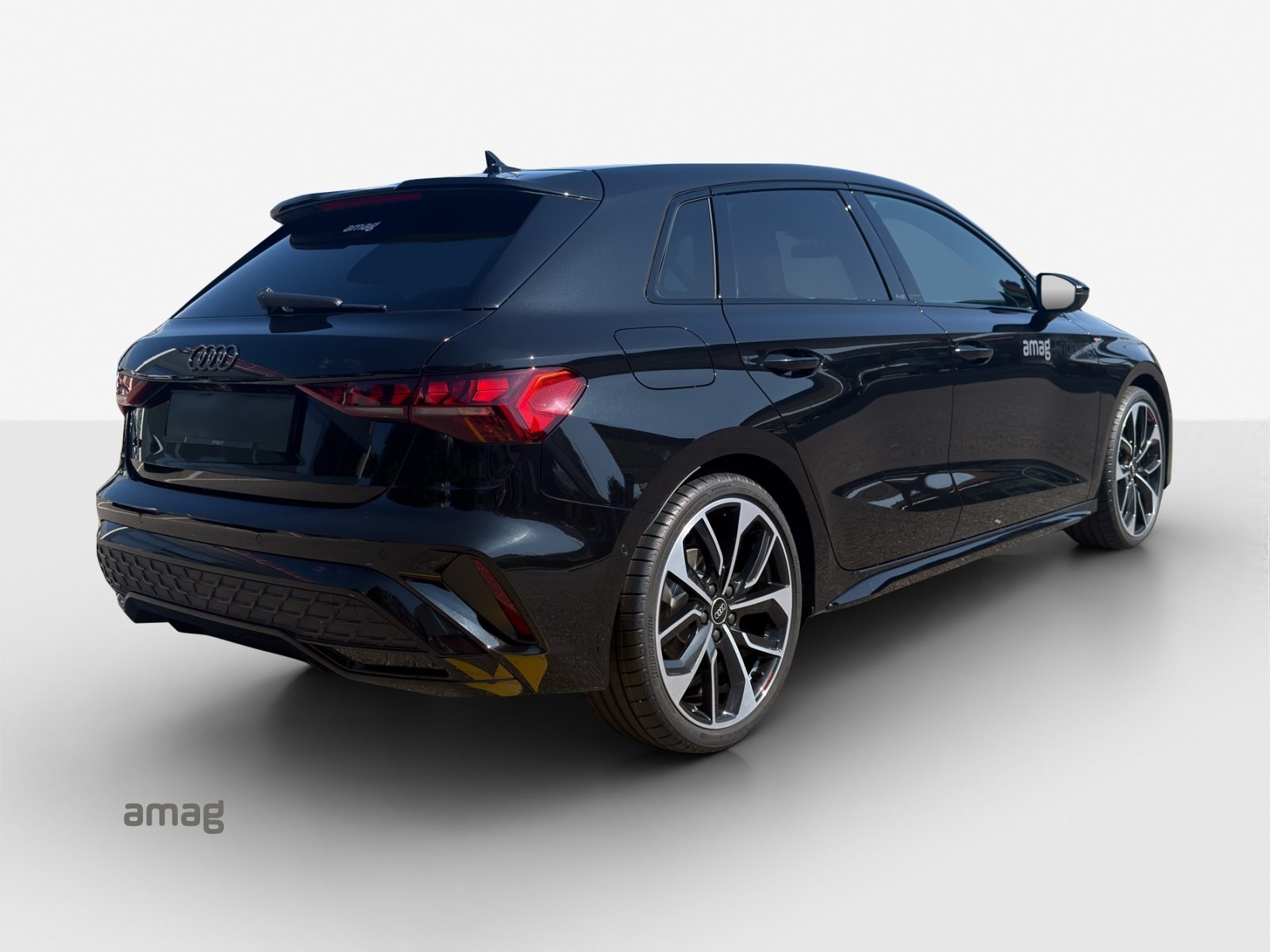 AUDI A3 Sportback TFSI 110 kW S line, Benzin, Vorführwagen, Automatik - 7
