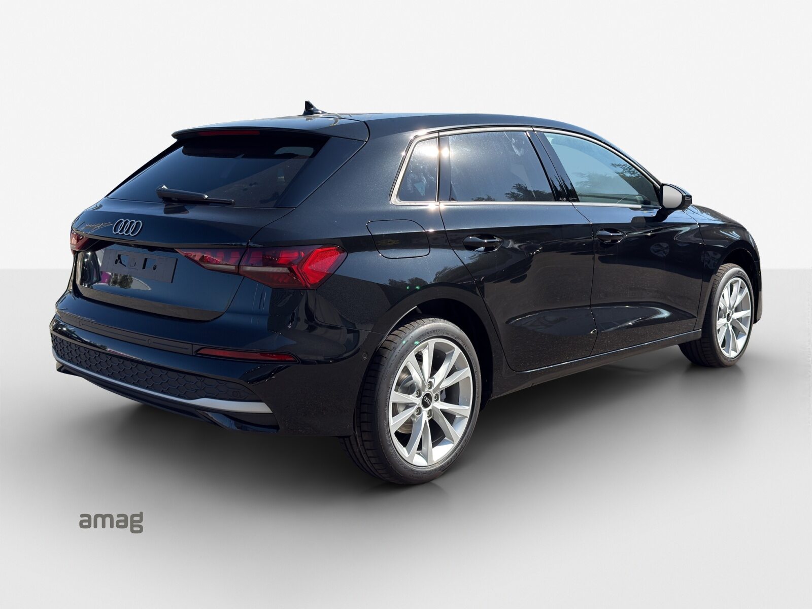 AUDI A3 Sportback TFSI 110 kW Attraction, Benzina, Auto dimostrativa, Automatico - 5