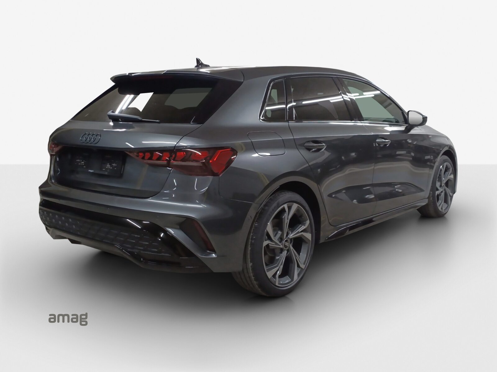 AUDI A3 Sportback TFSI 110 kW S line Attraction, Benzin, Vorführwagen, Automatik - 5