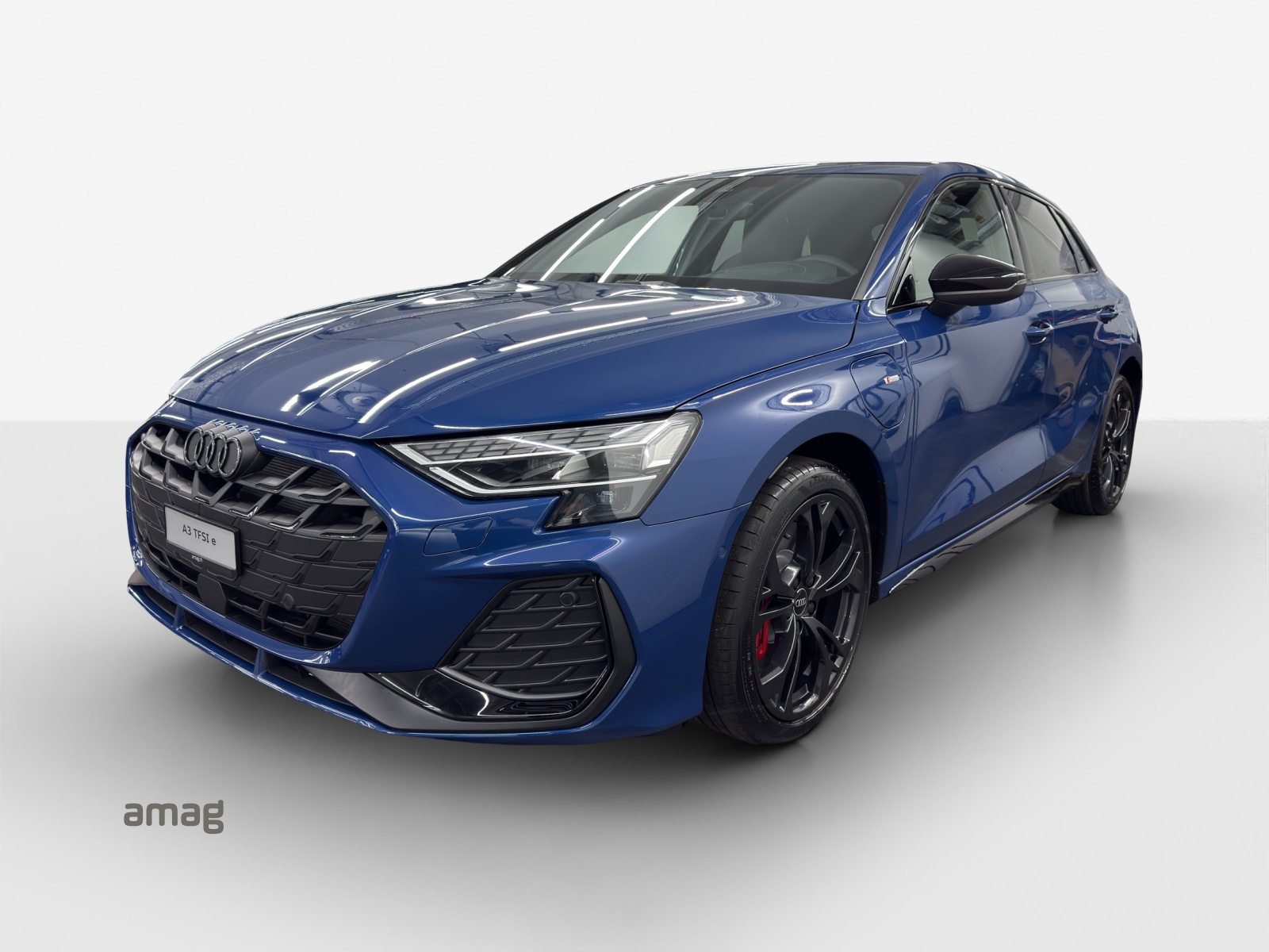 AUDI A3 Sportback 45 TFSI e S line Attraction, Voll-Hybrid Benzin/Elektro, Automat