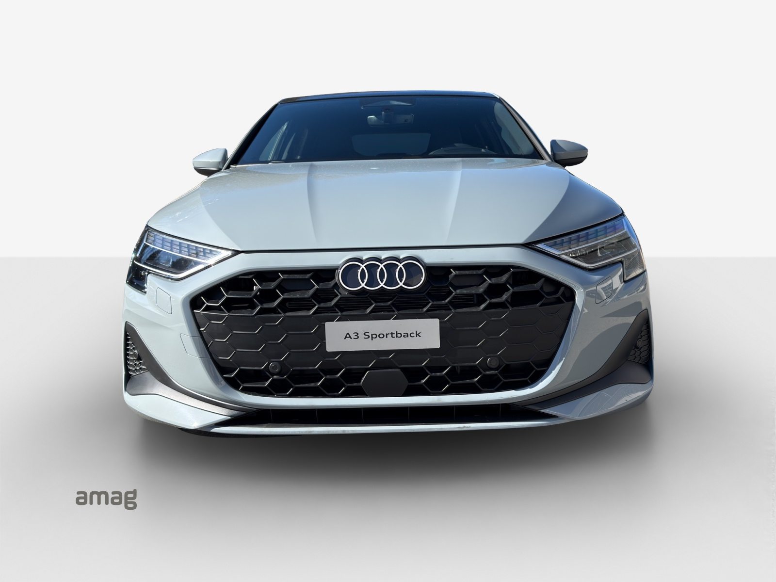 AUDI A3 Sportback TFSI 110 kW Attraction, Petrol, Automatic - 7
