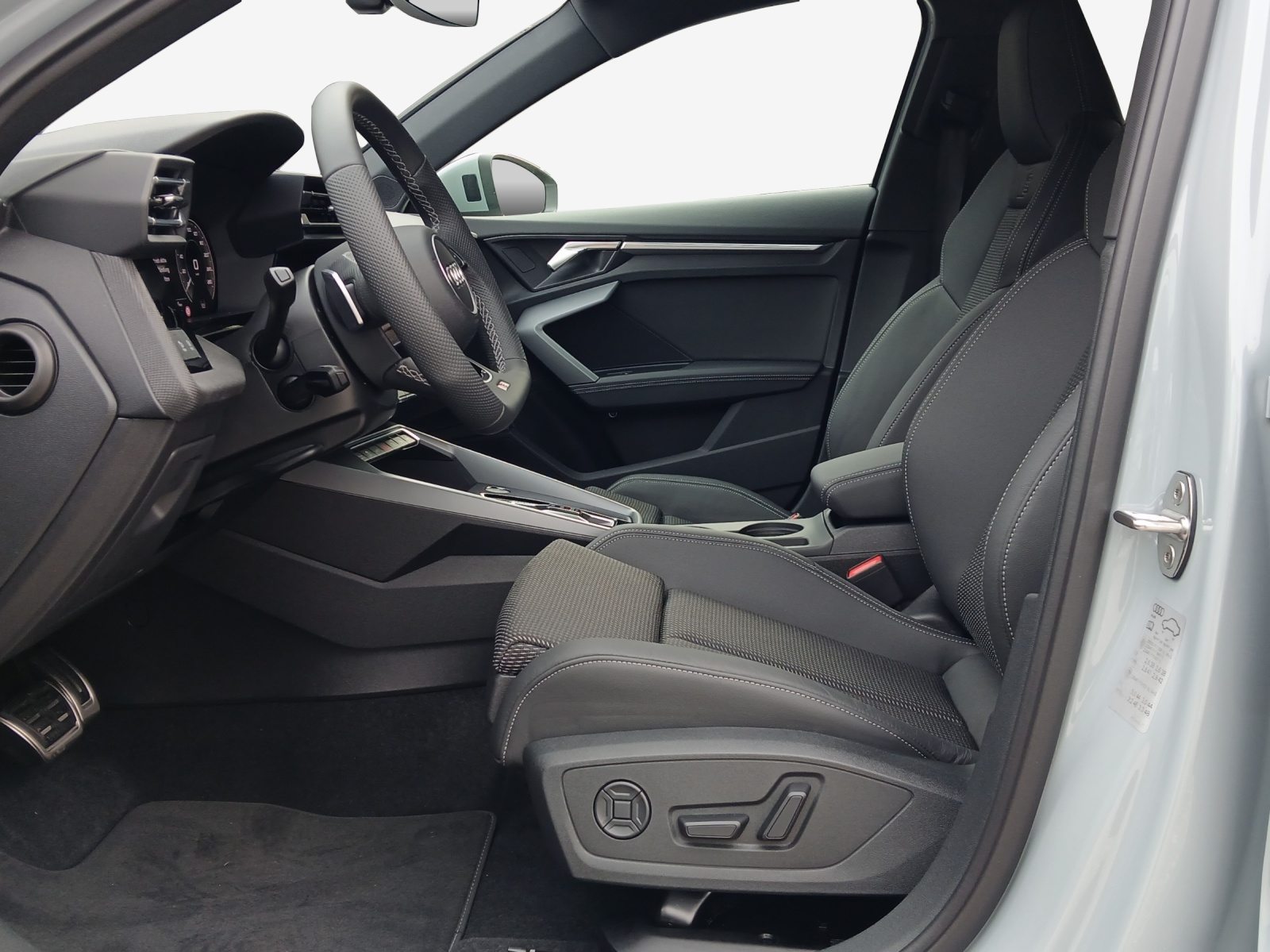 AUDI A3 Sportback 40 TFSI e Attraction, Hybride Intégral Essence/Électricité, Automatique - 7