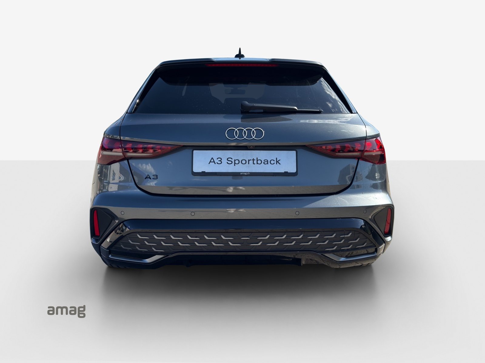 AUDI A3 Sportback TFSI 110 kW S line Attraction, Essence, Automatique - 4