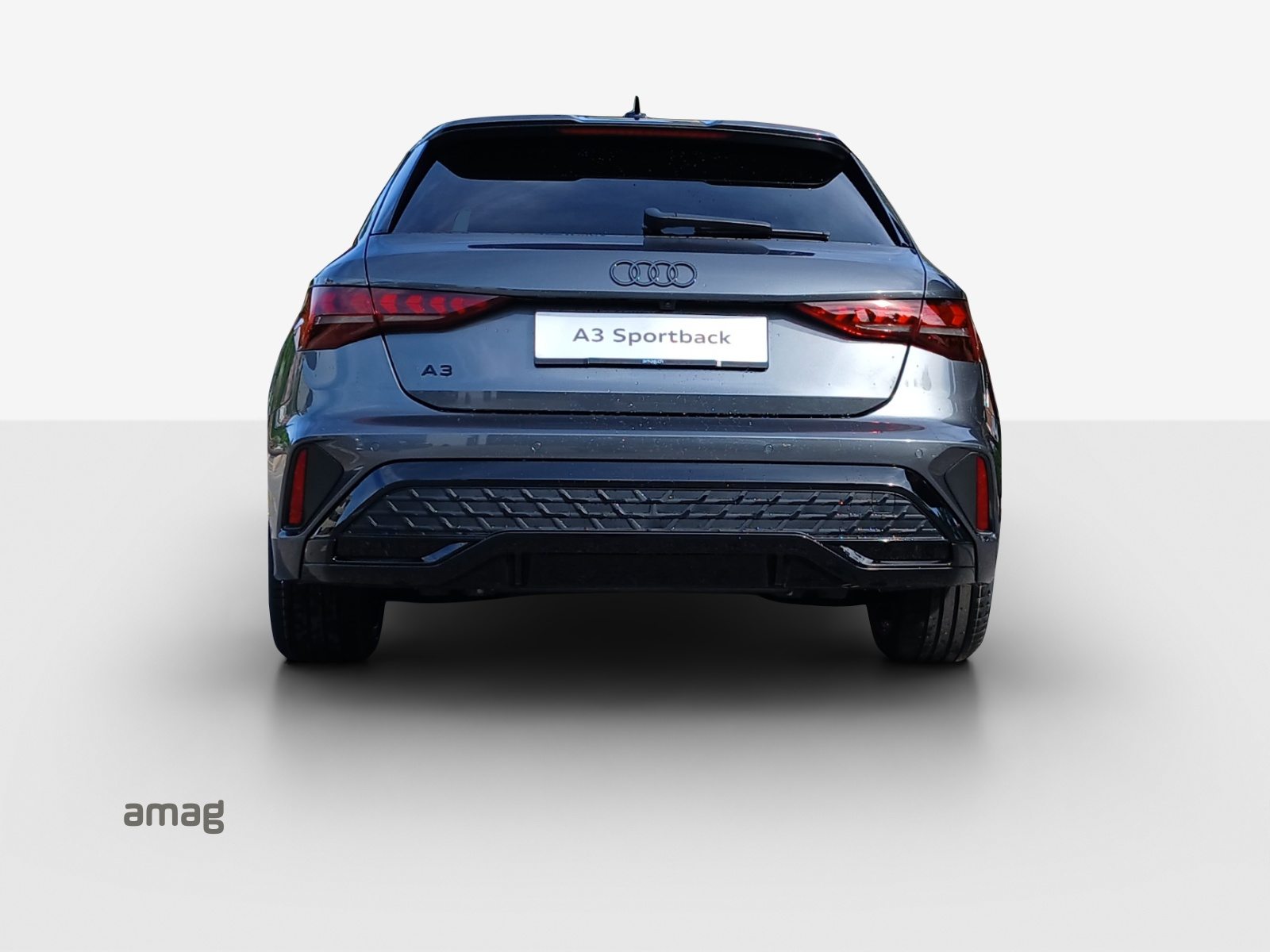 AUDI A3 Sportback TFSI 110 kW S line Attraction, Benzina, Automatico - 4