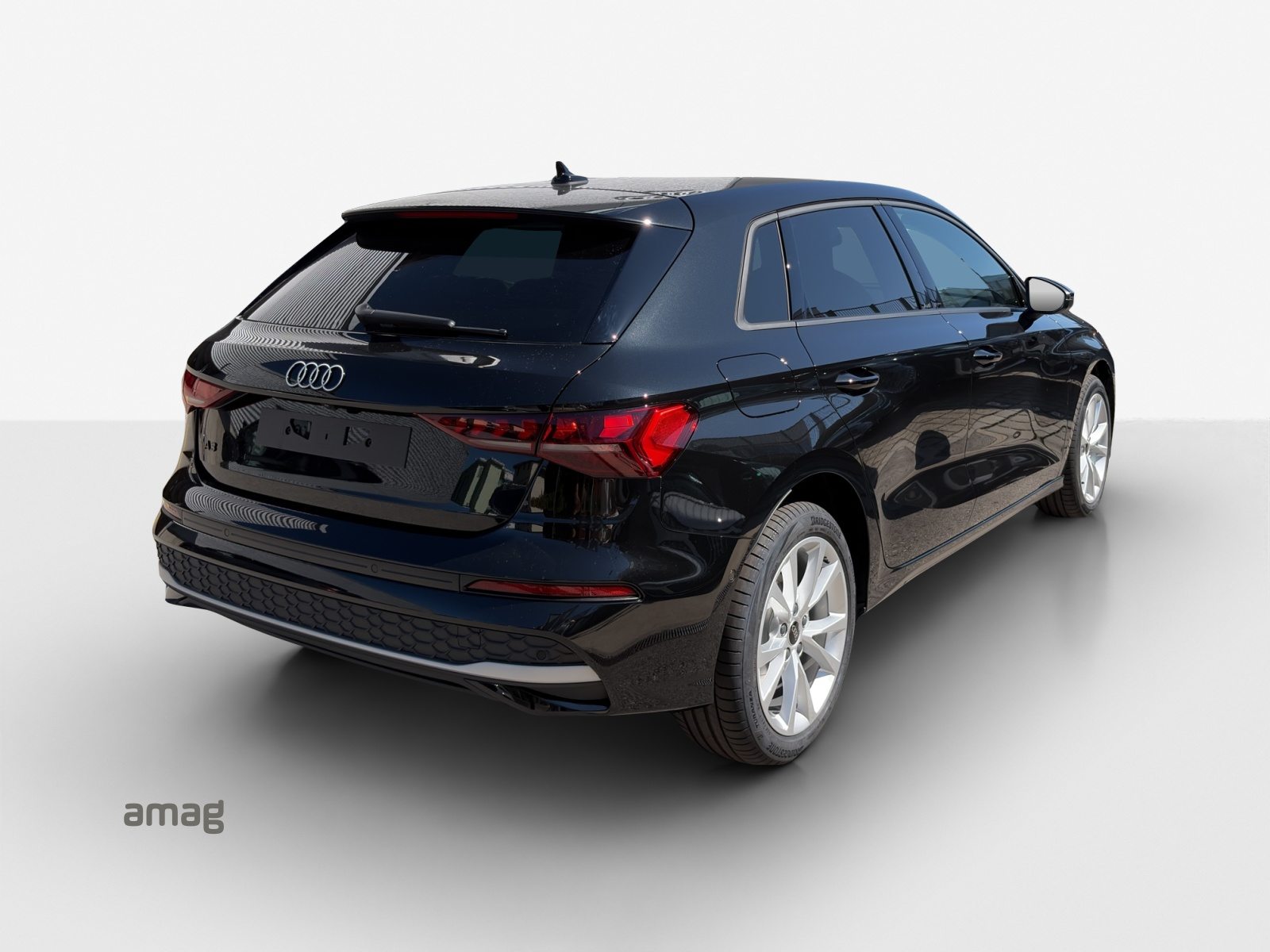 AUDI A3 Sportback TFSI 110 kW Attraction, Benzina, Automatico - 5