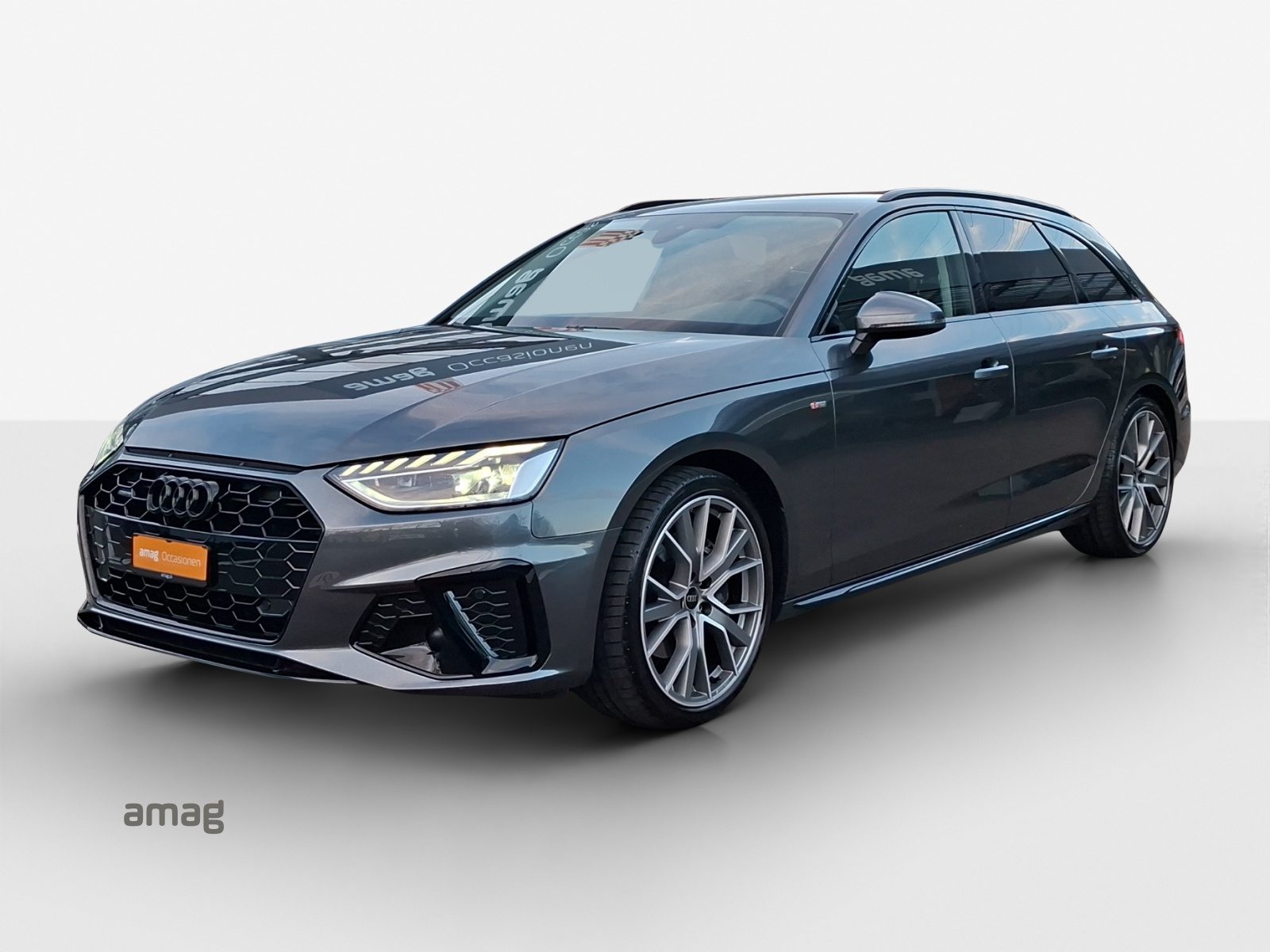 AUDI A4 Avant 40 TDI S line