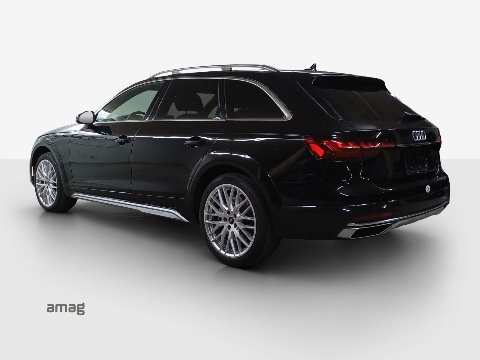 AUDI A4 allroad 45 TFSI quattro, Petrol, Second hand / Used, Automatic - 3