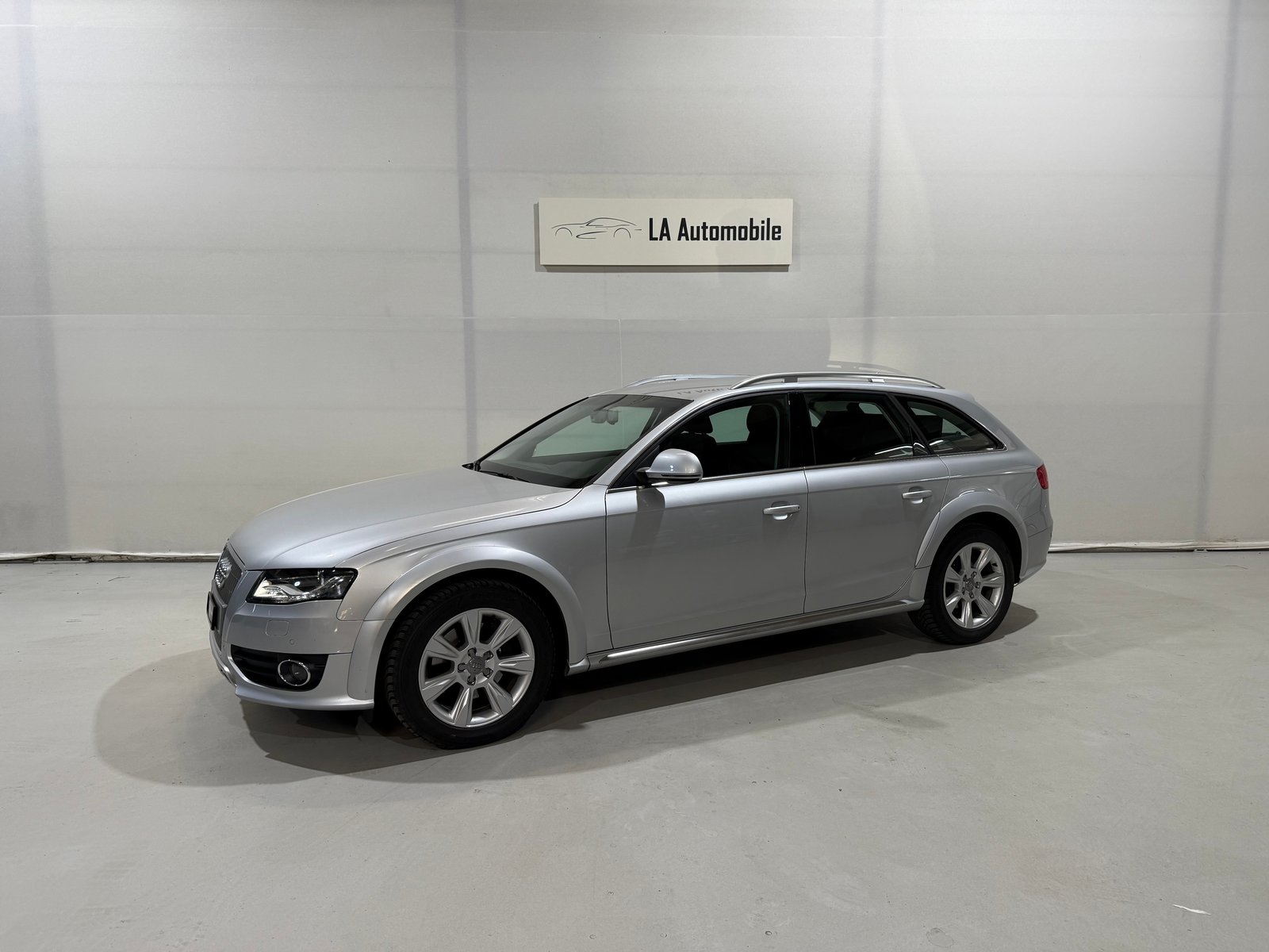 AUDI A4 allroad 3.0 TDI quattro S-tronic, Diesel, Occasion / Gebraucht, Automatik - 2