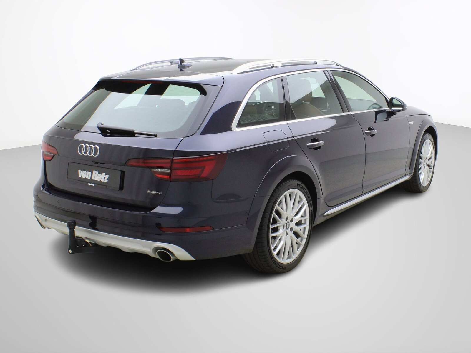 AUDI A4 Allroad 45 TFSI quattro S-Tronic, Hybride Léger Essence/Électricité, Occasion / Utilisé, Automatique - 5