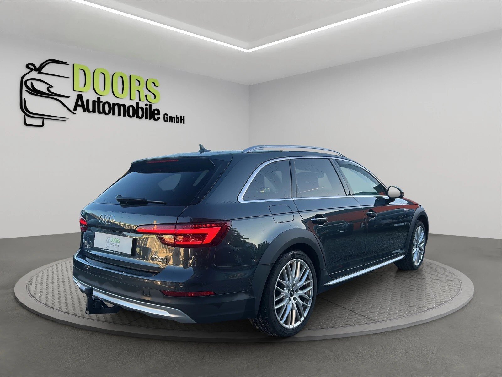 AUDI A4 allroad 3.0 TDI quattro S-tronic, Diesel, Occasion / Gebraucht, Automatik - 4