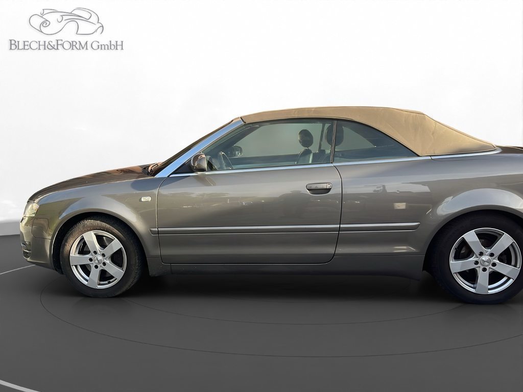 AUDI A4 Cabrio 1800 Turbo, Essence, Occasion / Utilisé, Manuelle - 2