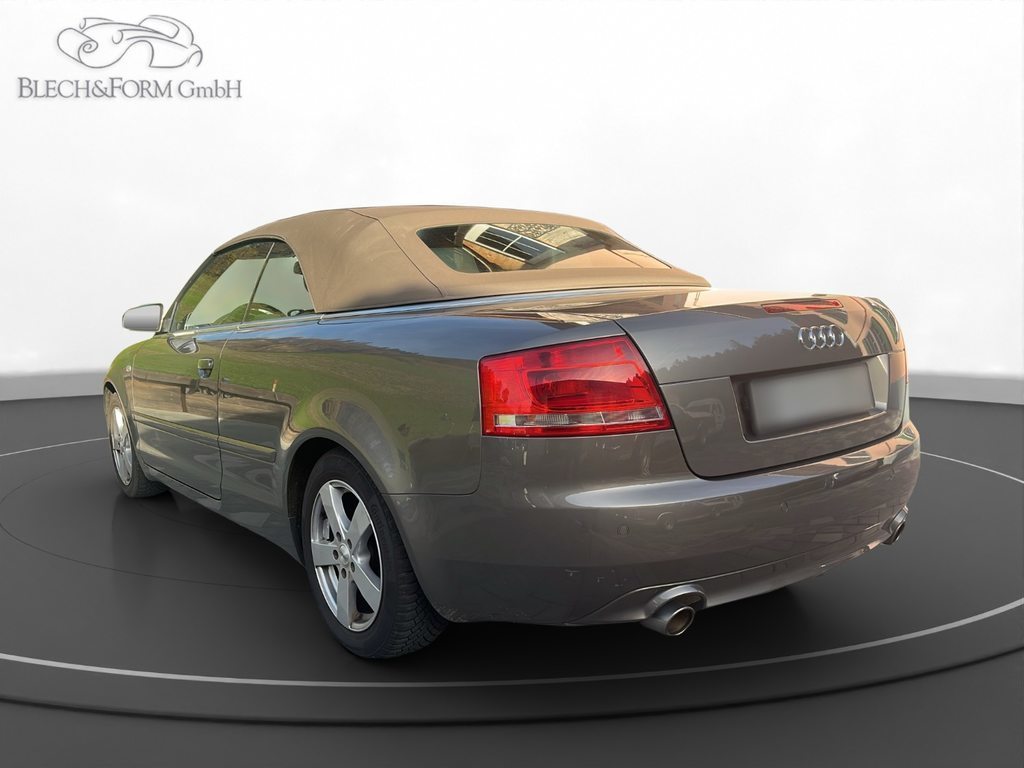 AUDI A4 Cabrio 1800 Turbo, Essence, Occasion / Utilisé, Manuelle - 3